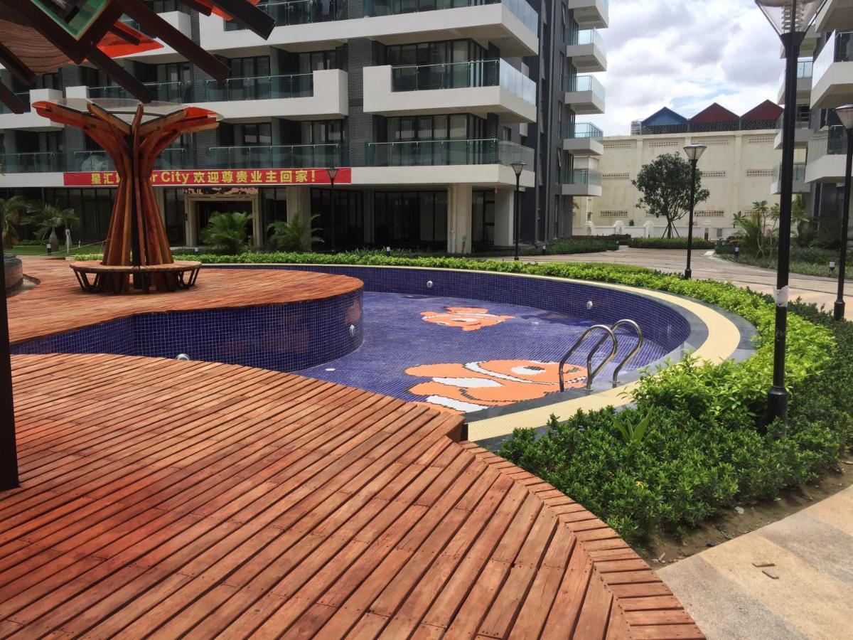 Tian Yi International Hotel 天艺国际酒店 Phnom Penh Bagian luar foto