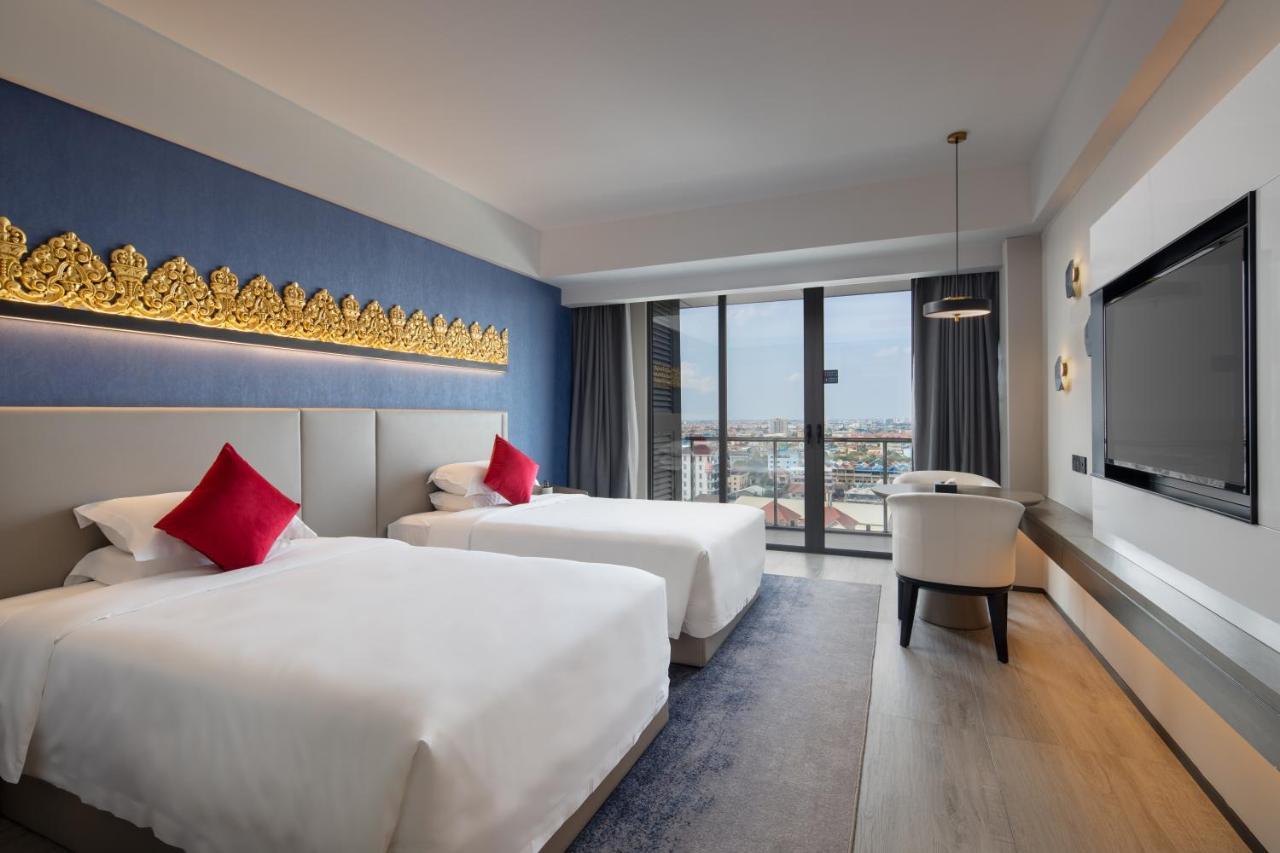 Tian Yi International Hotel 天艺国际酒店 Phnom Penh Bagian luar foto